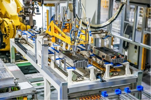 汽車行業(yè)深陷 芯片荒 ,上汽大眾突圍市場瓶頸